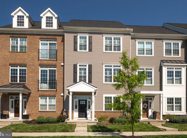 139 SMITHWORKS Boulevard, PHOENIXVILLE, PA 19460