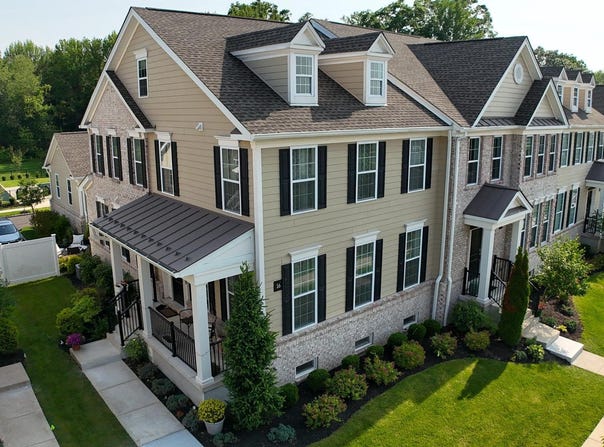 16 MAGPIE LANE, WEST WINDSOR, NJ 08550