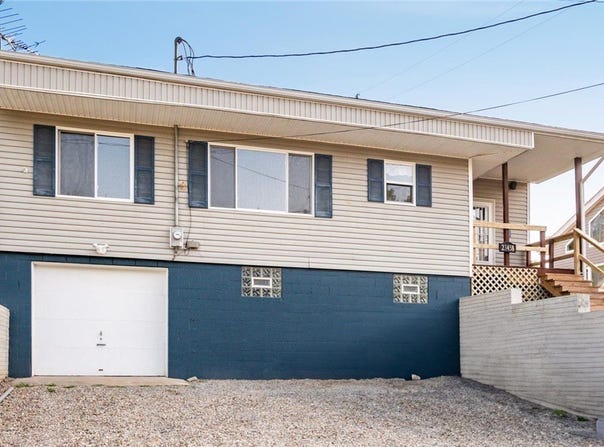 23458 Hideaway Drive, Senecaville, OH 43780