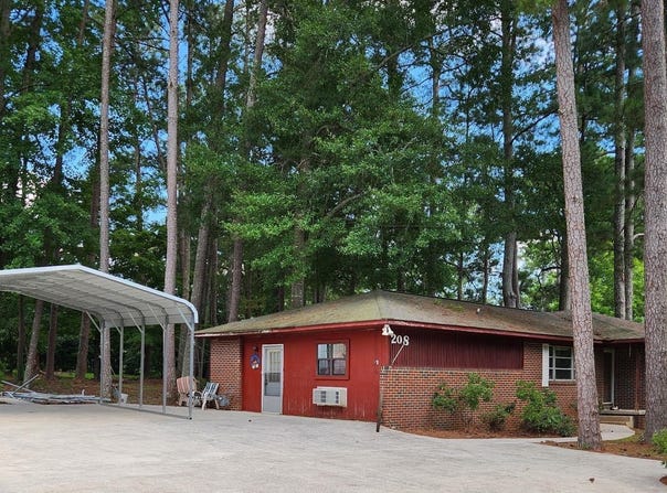 208 Riverside Drive, Gadsden, AL 35903