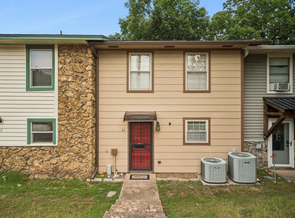 135 Private Road 96, Eucha, OK 74342