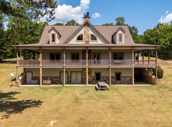 115 Old Stewart, Forsyth, GA 31029