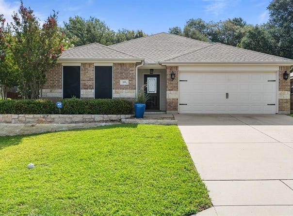 235 Carriage Drive, Willow Park, TX 76087