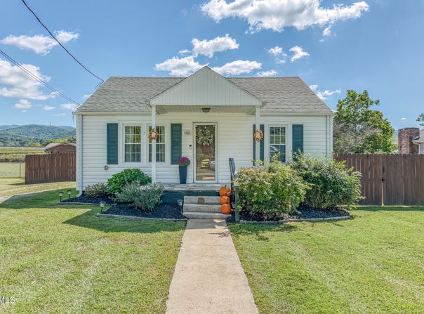 1112 S Buffalo Street, Erwin, TN 37650