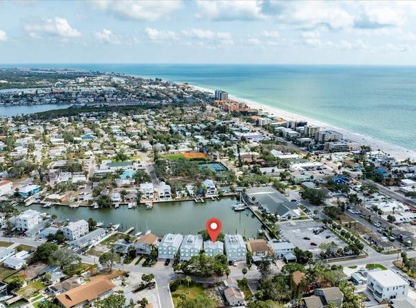 215 18TH AVENUE, INDIAN ROCKS BEACH, FL 33785