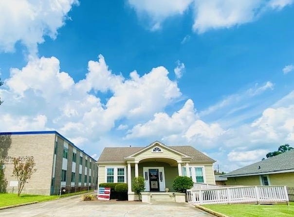 906 Canal Blvd, Thibodaux, LA 70301
