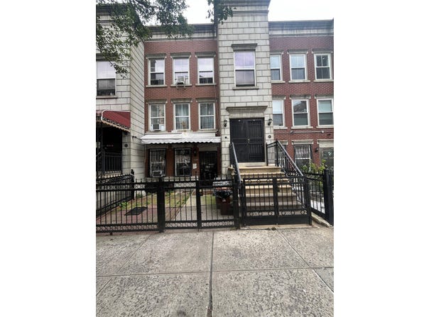 810 Courtlandt Avenue, Bronx, NY 10451