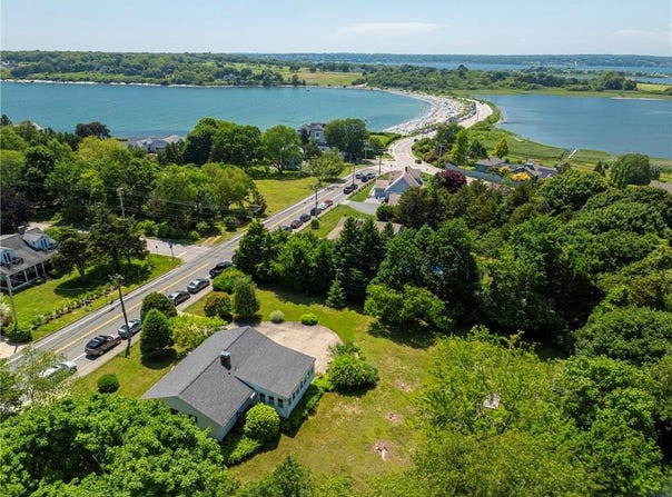 152 Hamilton Avenue, Jamestown, RI 02835