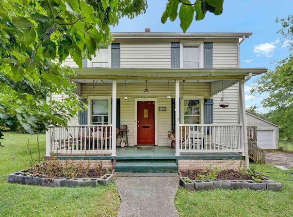 116 HAMMETT Avenue, Radford, VA 24141