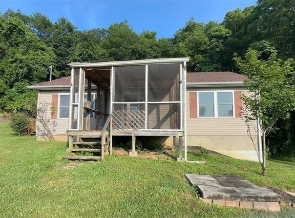 4965 Workman Road, Mount Perry, OH 43760
