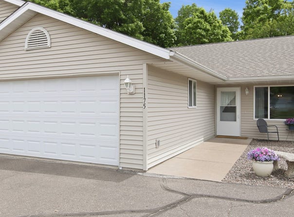 1175 Evergreen Lane, Chippewa Falls, WI 54729