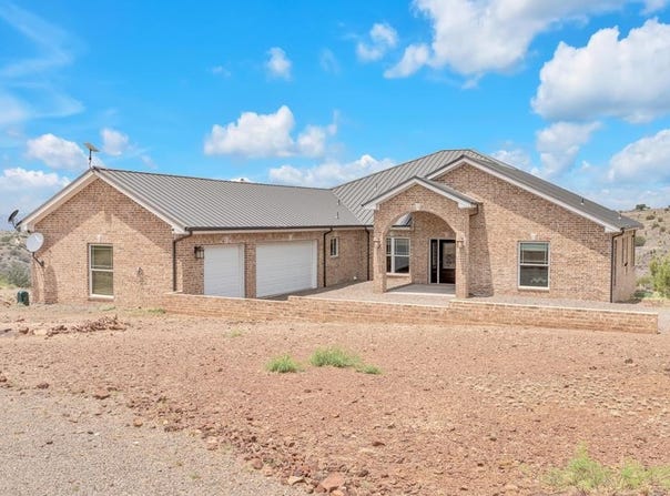 131 High Lonesome, Alpine, TX 79830