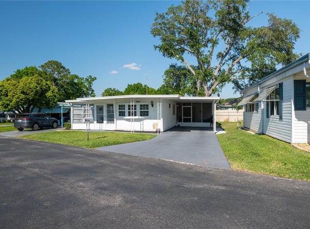 134 HOLIDAY LANE, AUBURNDALE, FL 33823