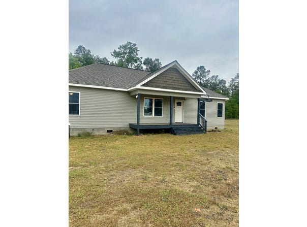 2153 Blacks Road, Williston, SC 29853