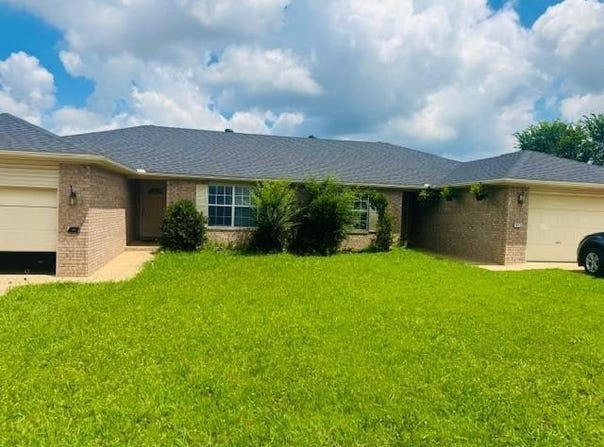 913  E Mimosa  ST, Rogers, AR 72756
