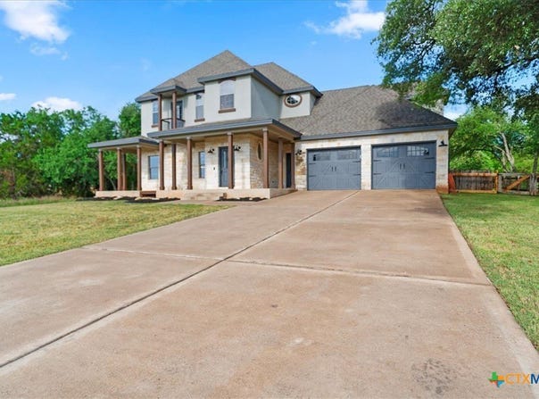 308 Canna Lily Circle, Driftwood, TX 78619