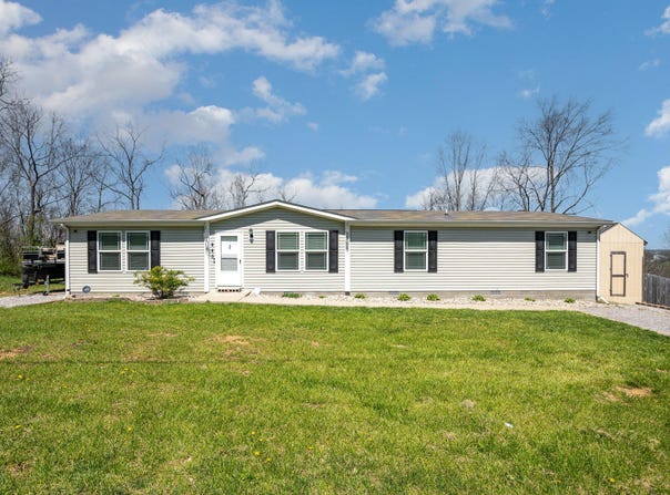 445 Wildwood Court, Warsaw, KY 41095