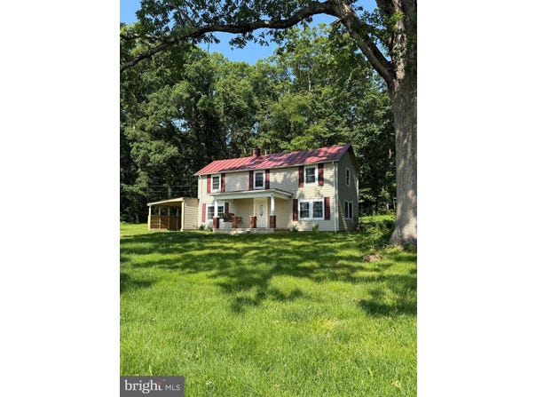 8272 GREENWICH ROAD, CATLETT, VA 20119