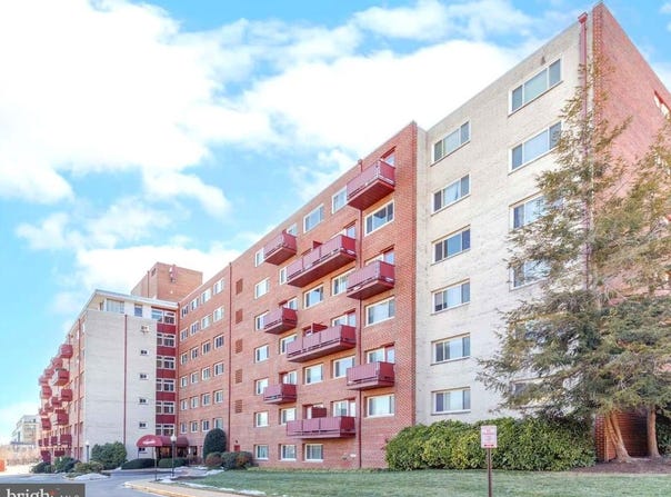 1830 COLUMBIA PIKE, ARLINGTON, VA 22204