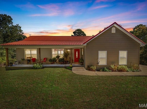 8007 Engleford Road, Dittmer, MO 63023