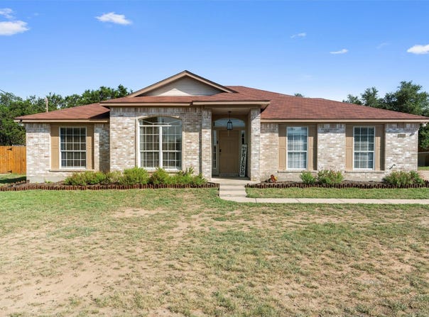 6005 La Mesa ST, Leander, TX 78645