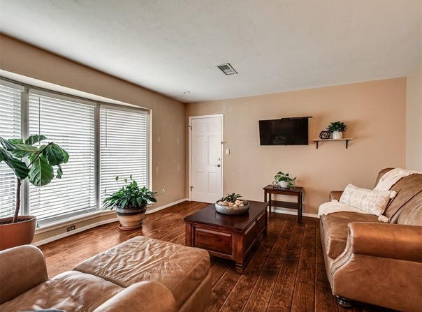 2527 NW 62nd Street, Oklahoma City, OK 73112
