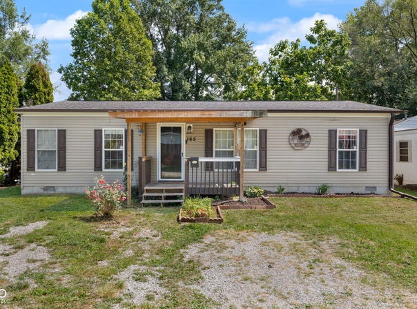 165 N 4th Street, Scottsburg, IN 47170