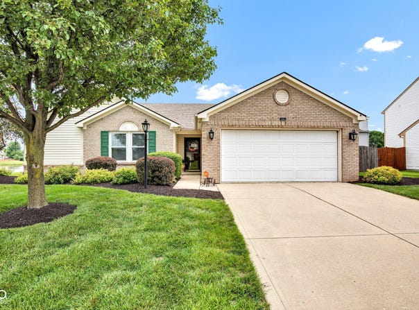 2163 Bradford Trace Boulevard, Indianapolis, IN 46229