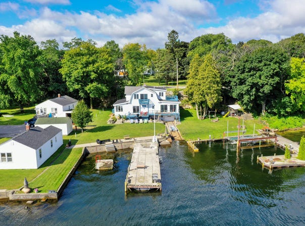440 N Hudson Ave, Sturgeon Bay, WI 54235