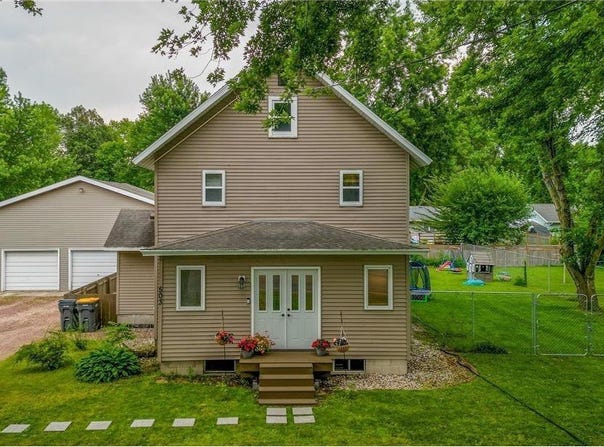 503 Central Avenue S, Mapleton, MN 56065