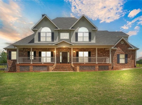 120 Wesley Stevens  RD, Farmington, AR 72730