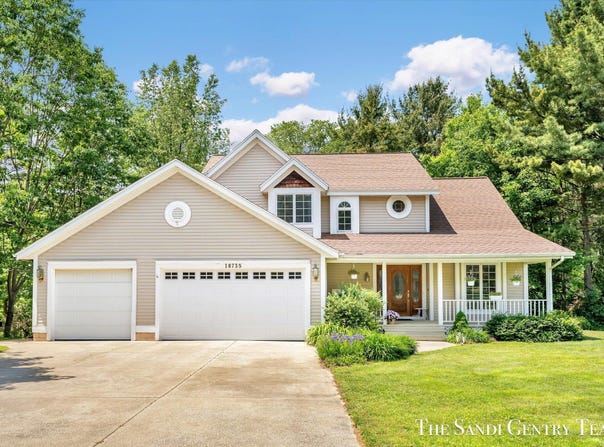 18735 Hopi Court, Spring Lake, MI 49456