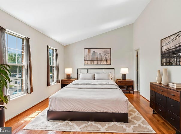 7000 GATTON SQUARE, ALEXANDRIA, VA 22315
