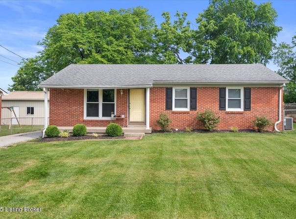 4311 Wendy Hills Dr, Crestwood, KY 40014