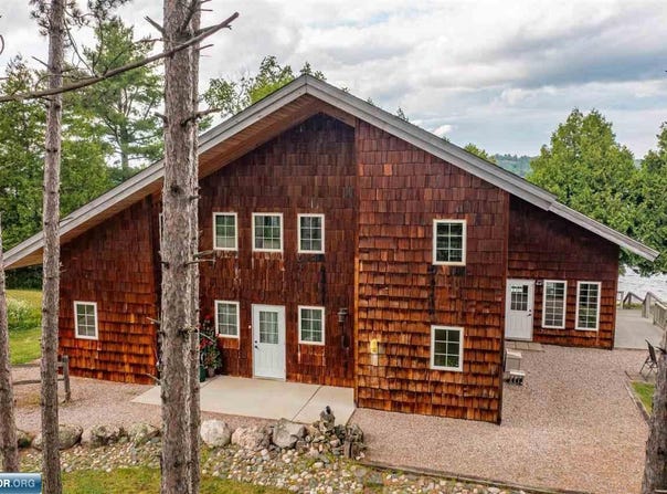 105 N Klondike Dr, Ely, MN 55731