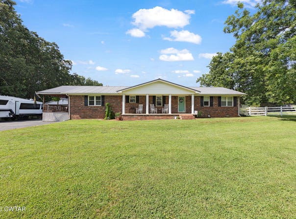 207 Sidney Baird Road, Bradford, TN 38316