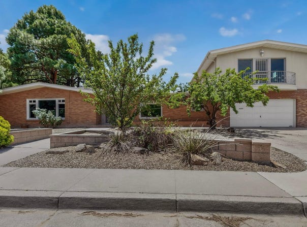 713 Montclaire Drive NE, Albuquerque, NM 87110