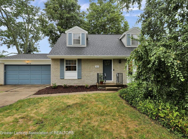 1915 N Harrison Road, East Lansing, MI 48823