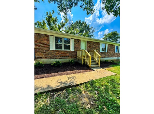 113 Dove Drive, Lawrenceburg, KY 40342