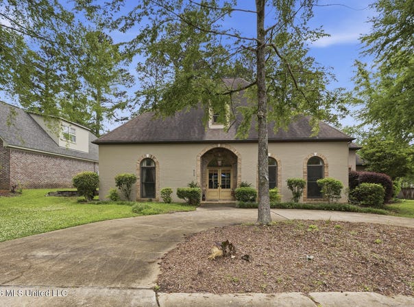 610 Abbots Lane, Ridgeland, MS 39157