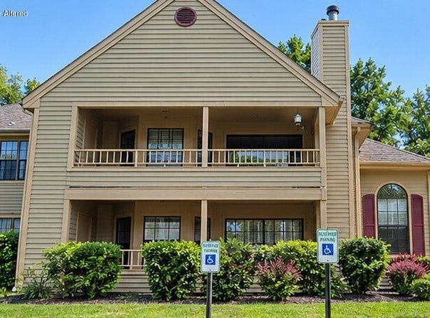 405 Chester Court, Helmetta, NJ 08828