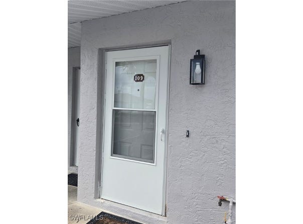 4513 SW 8th Court unit: 109, Cape Coral, FL 33914