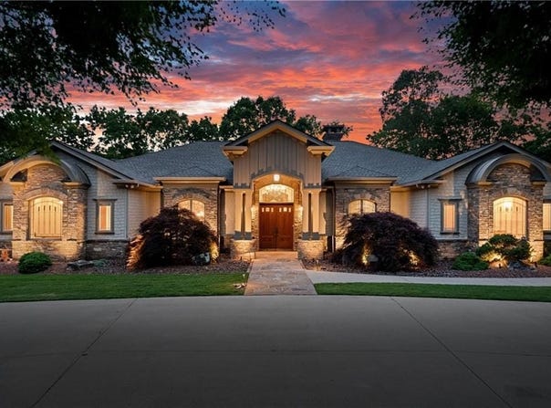1447 Travis Smith Road, Clarkesville, GA 30523