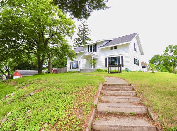 402 N PROSPECT STREET, Merrill, WI 54452