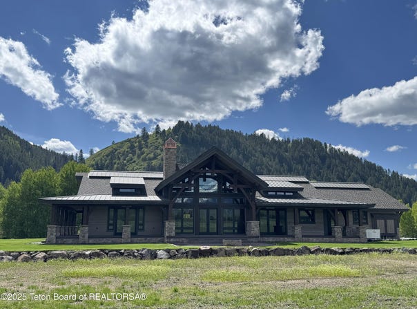 694 SALT RIVER RANCH Lane, Thayne, WY 83127