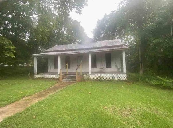 1606 Gordy St, Lecompte, LA 71346