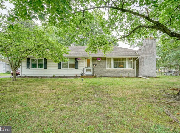 623 HUDSON AVENUE, PITMAN, NJ 08071