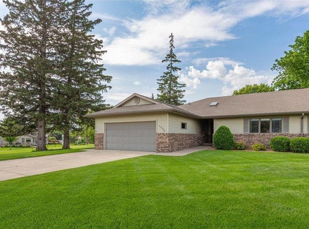 1530 E Rose Street, Owatonna, MN 55060