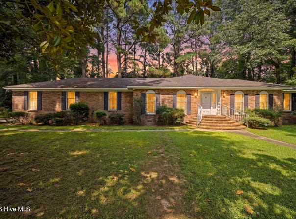 108 Hunters Trail E, Elizabeth City, NC 27909