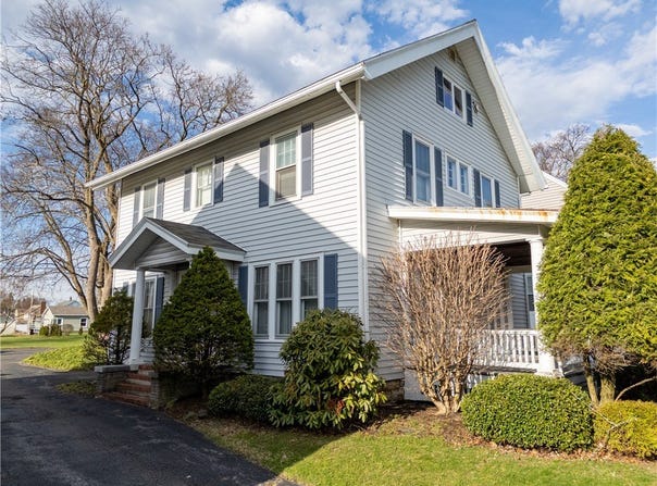 263 E Genesee Street, Auburn, NY 13021